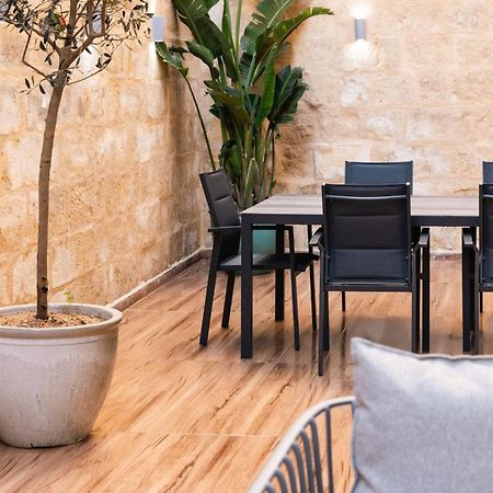 Valletta Waterfront Backyard Flat By Arcobnb Флориана Экстерьер фото