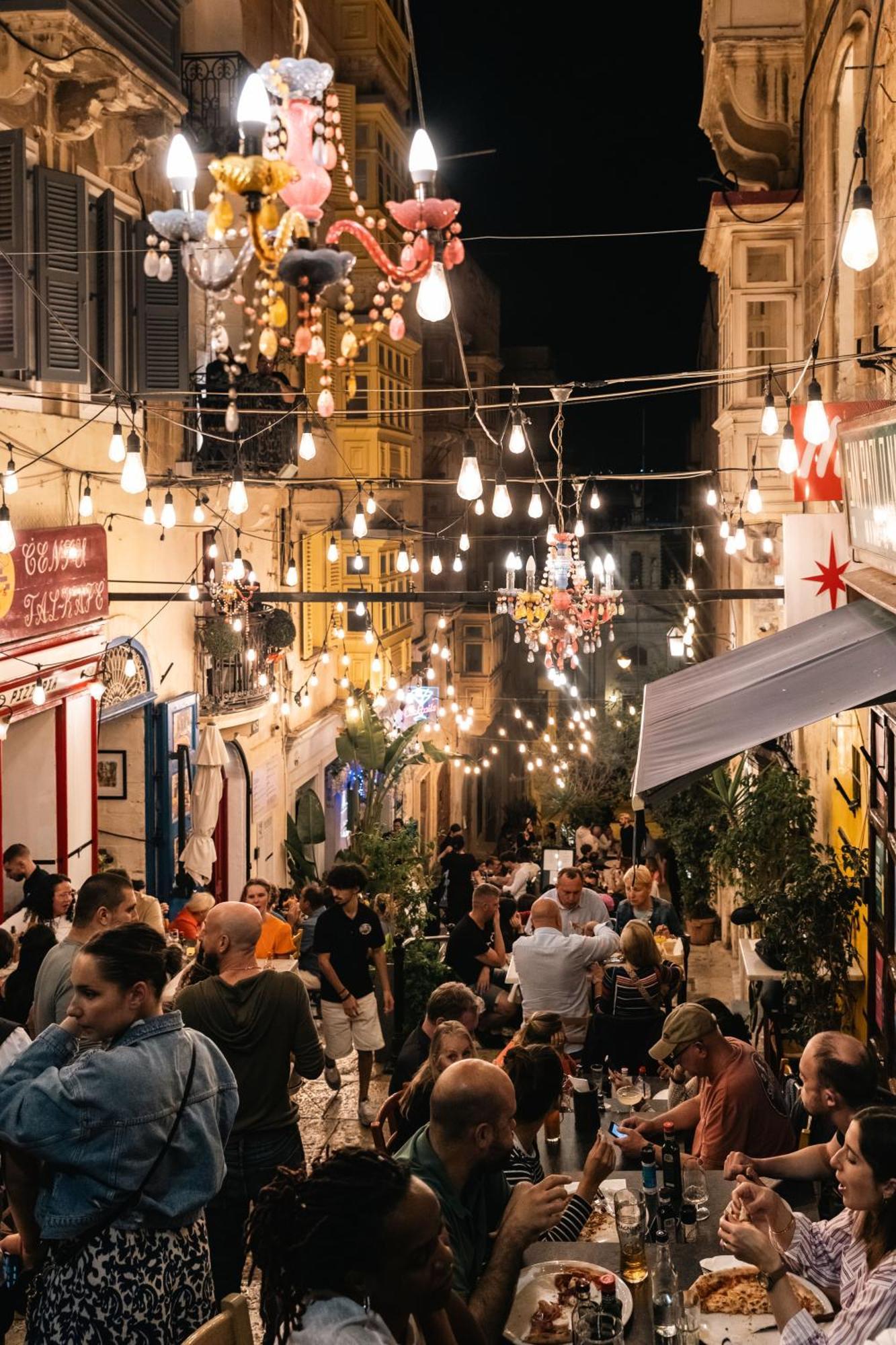 Valletta Waterfront Backyard Flat By Arcobnb Флориана Экстерьер фото