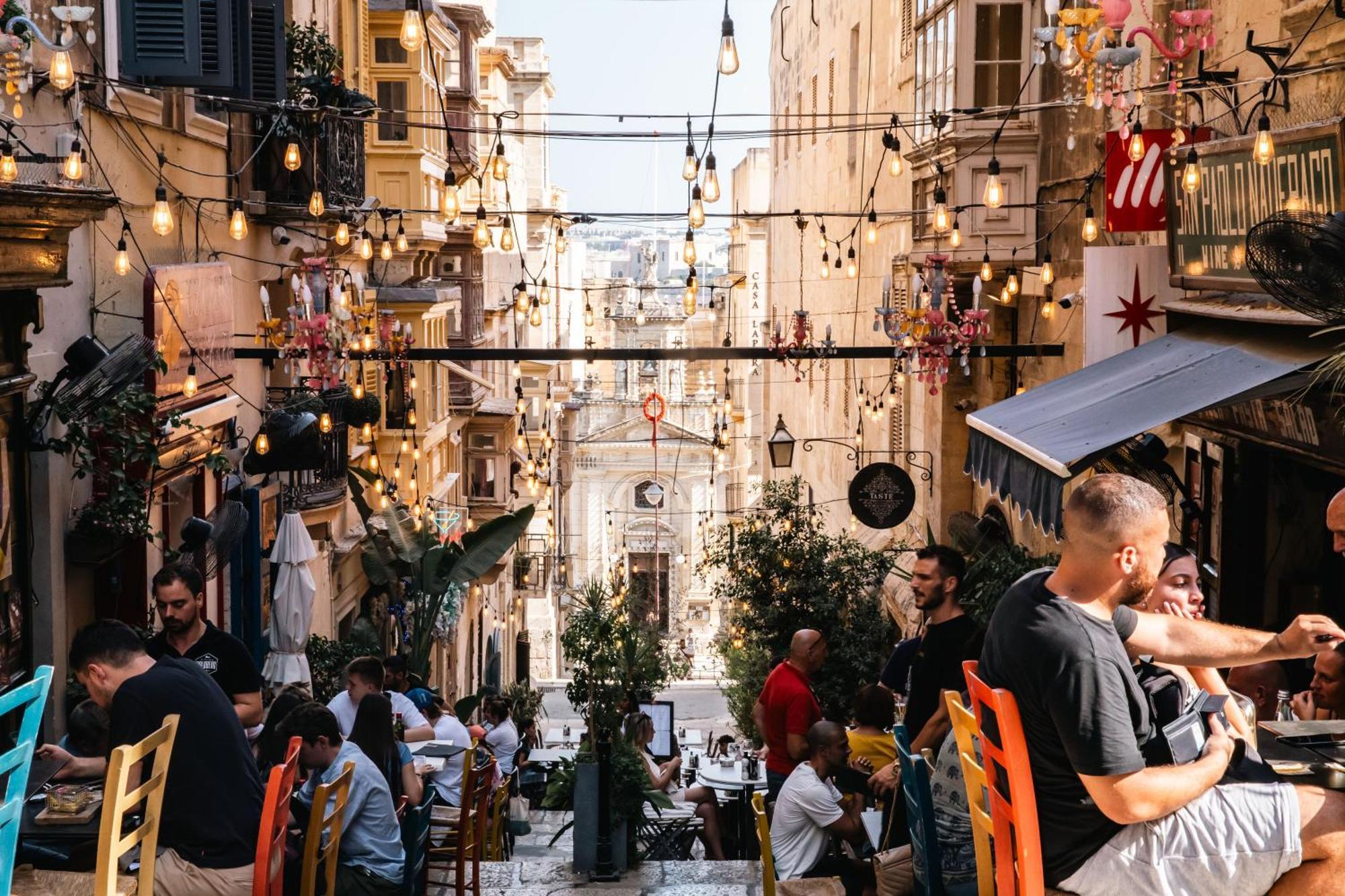 Valletta Waterfront Backyard Flat By Arcobnb Флориана Экстерьер фото