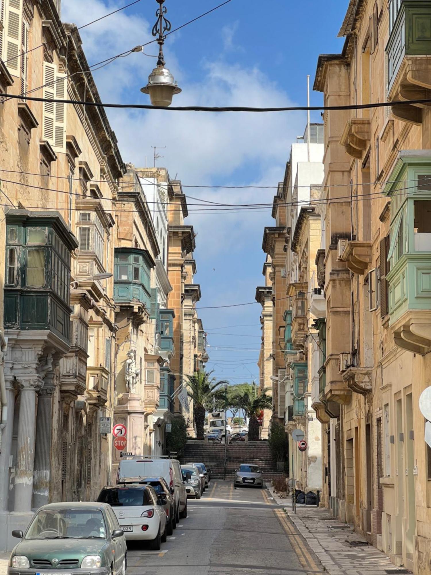 Valletta Waterfront Backyard Flat By Arcobnb Флориана Экстерьер фото