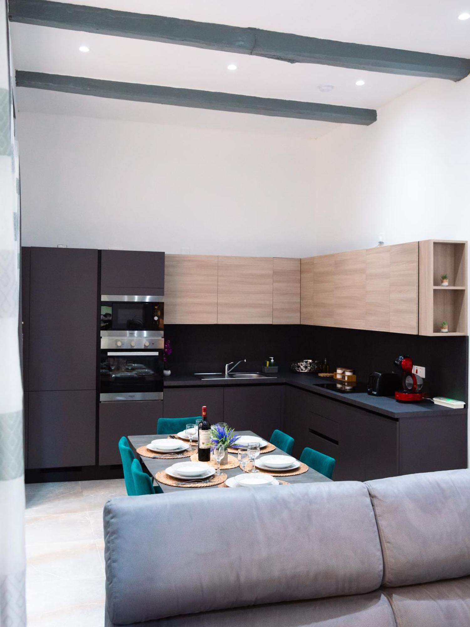 Valletta Waterfront Backyard Flat By Arcobnb Флориана Экстерьер фото