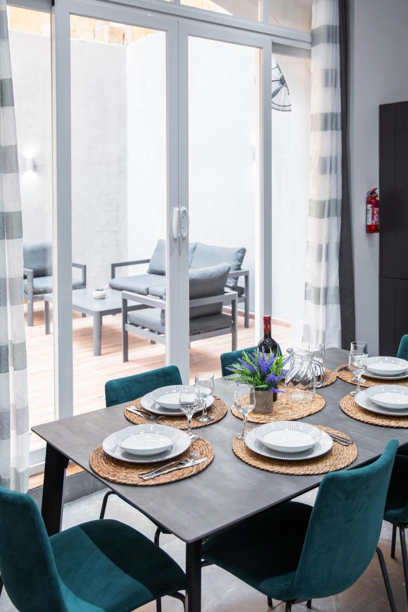Valletta Waterfront Backyard Flat By Arcobnb Флориана Экстерьер фото